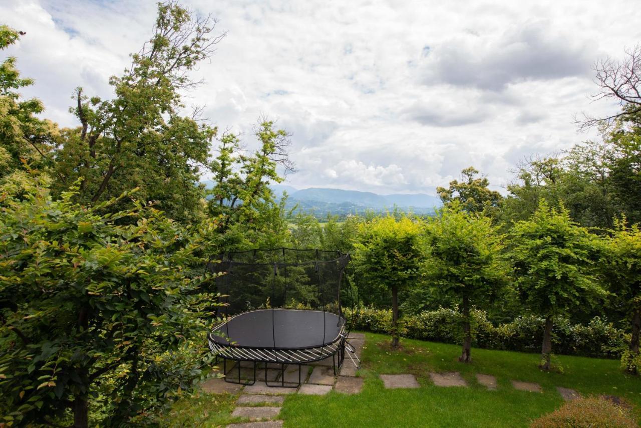 Villa Della Giovanna By Vacavilla Buia Bagian luar foto
